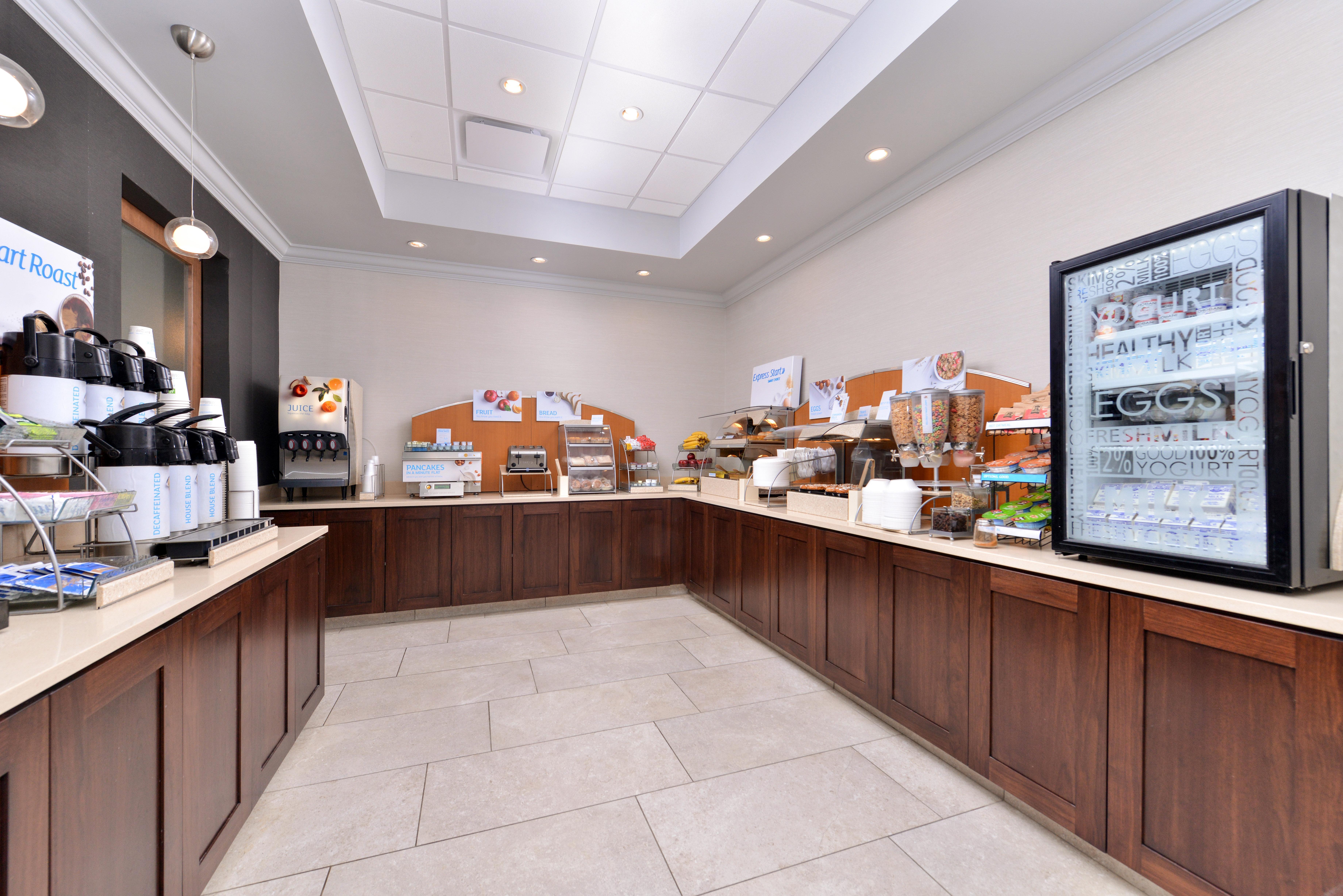 Holiday Inn Express Hotel & Suites St. Louis West-O'Fallon By Ihg Exterior foto
